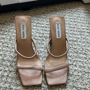 Steve Madden Heeled sandals